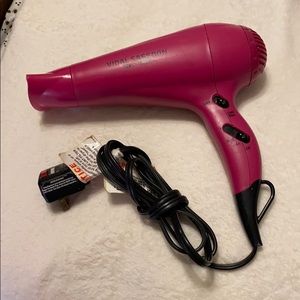 Hair dryer